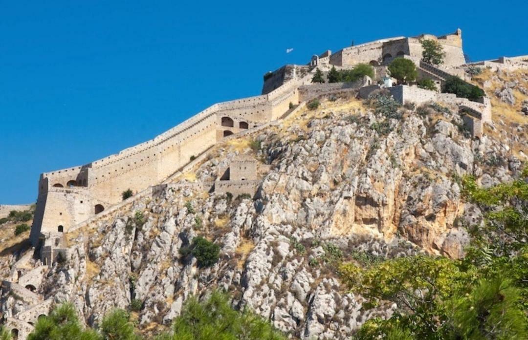 纳夫普利翁Archontiko Kolokotroni公寓 外观 照片